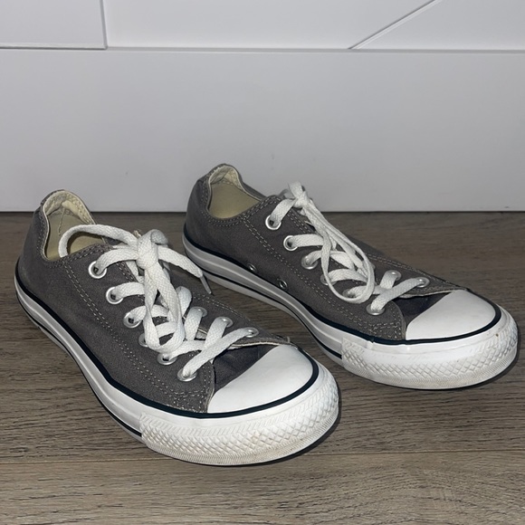 Grey Classic Converse - Picture 3 of 5